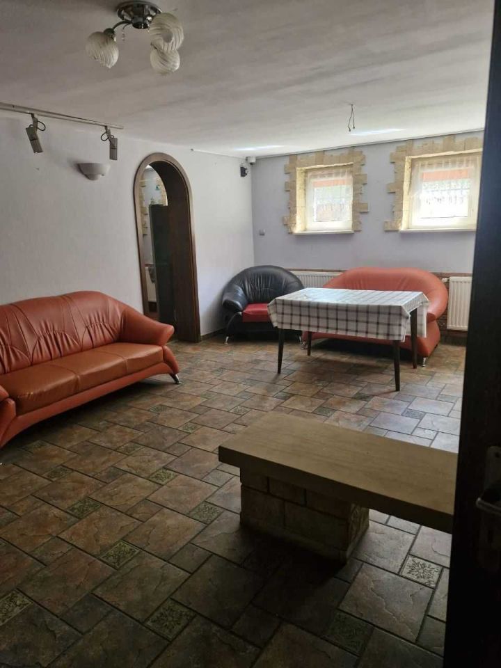 dom wolnostojący, 11 pokoi Kędzierzyn-Koźle Kuźniczka. Zdjęcie 4