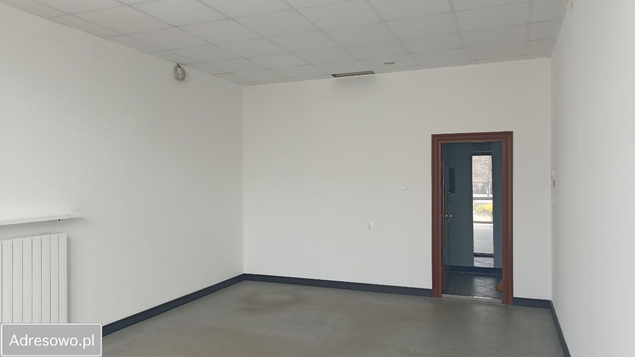 Lokal Warszawa Grochów, ul. gen. Augusta Emila Fieldorfa "Nila". Zdjęcie 3