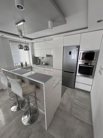 Mieszkanie 3-pokojowe Bochnia, ul. Legionów Polskich. Zdjęcie 1