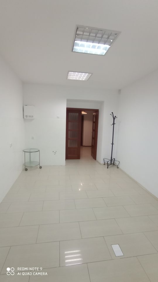 Biuro Warszawa Ochota, Adama Pługa. Zdjęcie 7