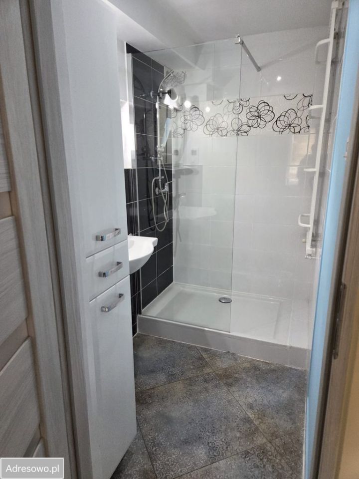 bliźniak, 4 pokoje Wrocław Żerniki, ul. Onufrego Zagłoby. Zdjęcie 3