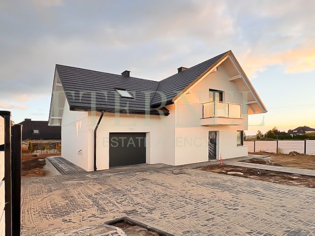 dom wolnostojący, 5 pokoi Brzozówka. Zdjęcie 4