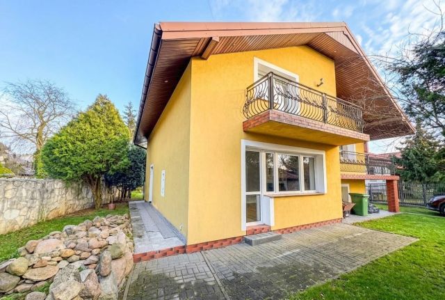 dom wolnostojący, 5 pokoi Konstancin-Jeziorna, ul. Wierzbowa. Zdjęcie 1