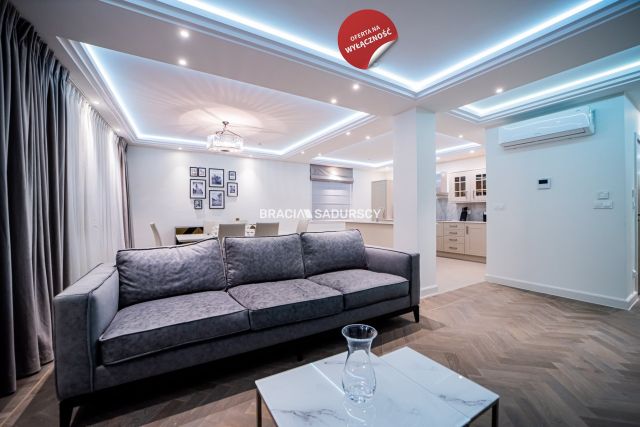 Mieszkanie 3-pokojowe Żywiec, rynek Rynek. Zdjęcie 1