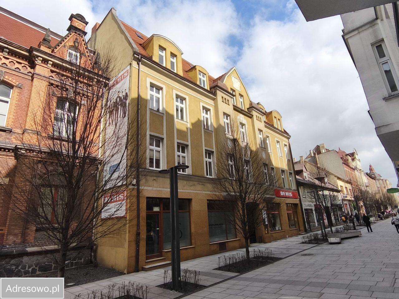 kamienica, 10 pokoi Ostrów Wielkopolski Centrum, ul. Kolejowa. Zdjęcie 1