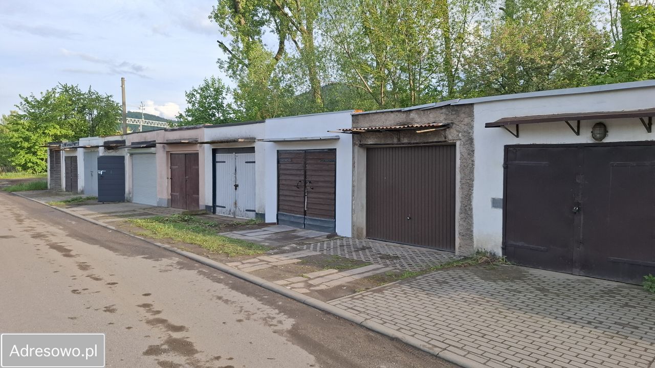 Garaż/miejsce parkingowe Piechowice, ul. Cmentarna. Zdjęcie 2