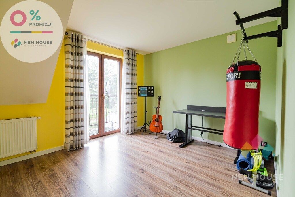 dom wolnostojący, 6 pokoi Różnowo. Zdjęcie 10