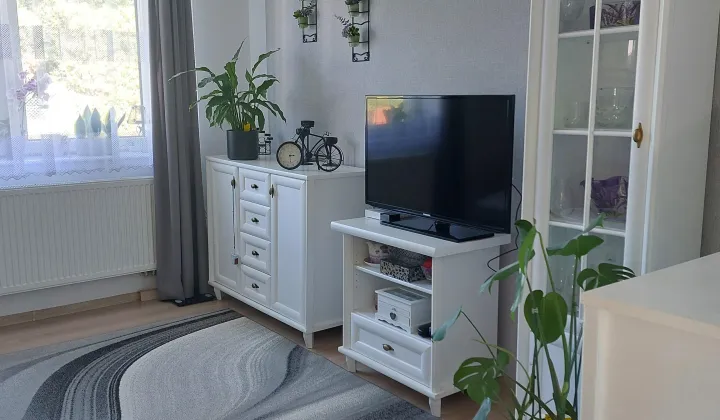 dom wolnostojący, 5 pokoi Raszyn, ul. Polna