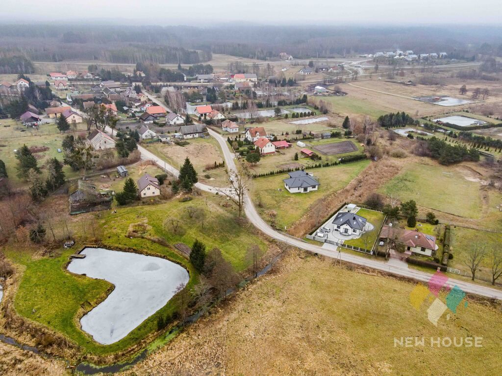 dom wolnostojący, 4 pokoje Smolajny. Zdjęcie 4