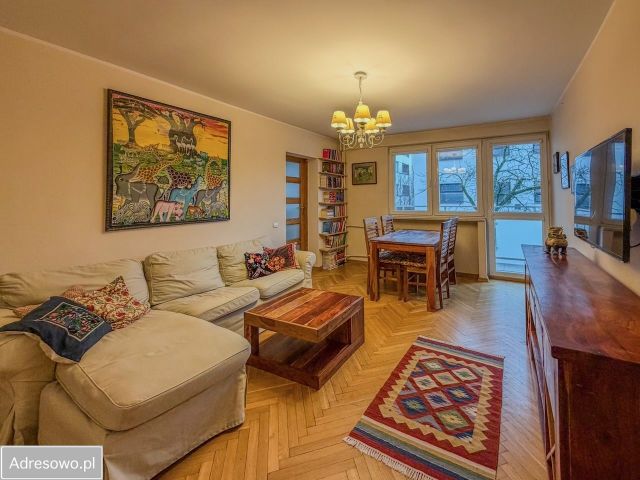 Mieszkanie 3-pokojowe Warszawa Sielce, ul. Jana III Sobieskiego. Zdjęcie 1