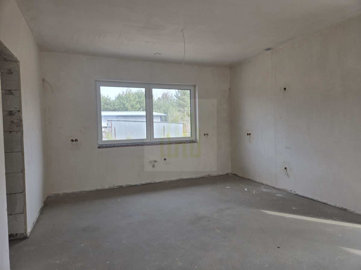 dom wolnostojący, 4 pokoje Jaktorów, ul. Chełmońskiego. Zdjęcie 9