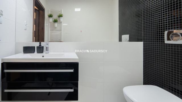 Mieszkanie 3-pokojowe Kraków Bieżanów, ul. Henryka i Karola Czeczów. Zdjęcie 13