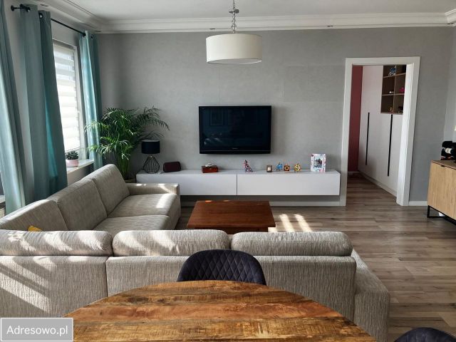 Mieszkanie 3-pokojowe Piekary Śląskie, ul. Józefa Sowińskiego. Zdjęcie 1