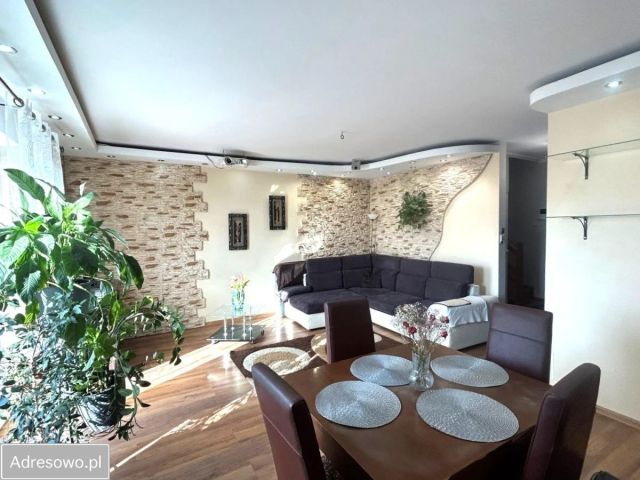 Mieszkanie 3-pokojowe Ząbki, ul. Powstańców. Zdjęcie 1