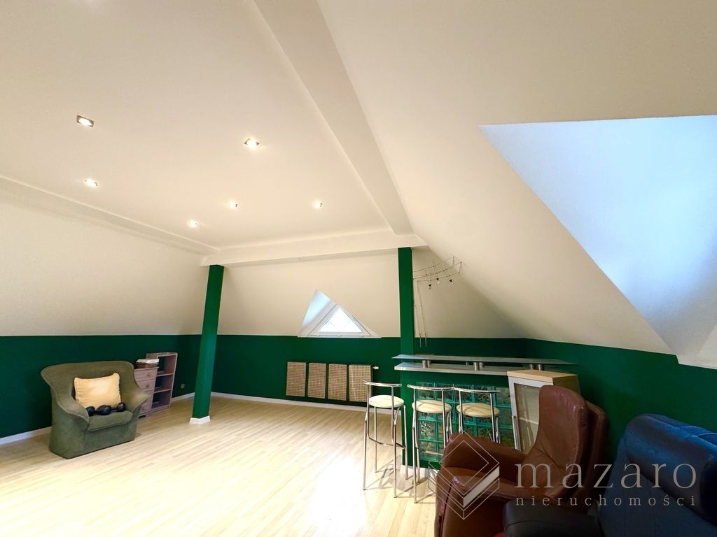 dom wolnostojący, 9 pokoi Zielonka. Zdjęcie 30