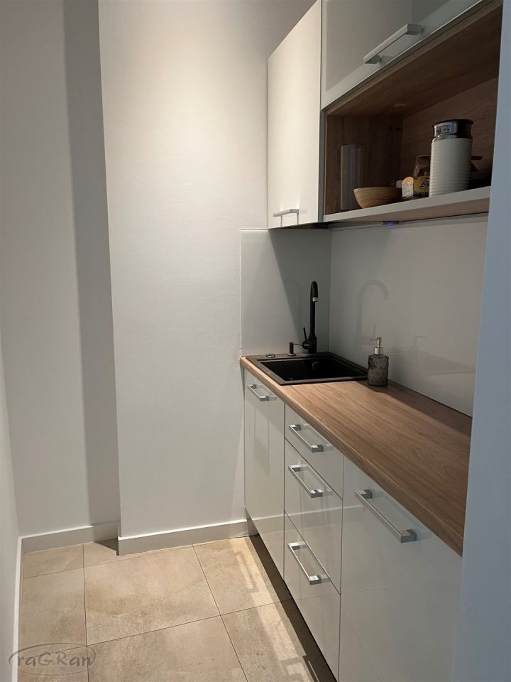 Mieszkanie 5-pokojowe Warszawa Praga-Północ. Zdjęcie 14