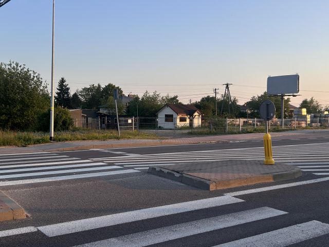 Działka inwestycyjna Krasne. Zdjęcie 1