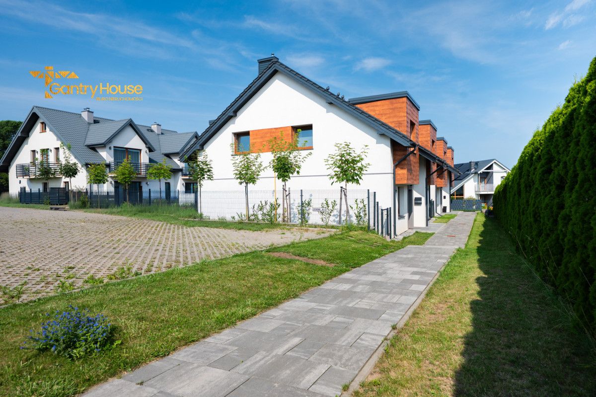 bliźniak, 4 pokoje Dębogórze, ul. Gronowa. Zdjęcie 5