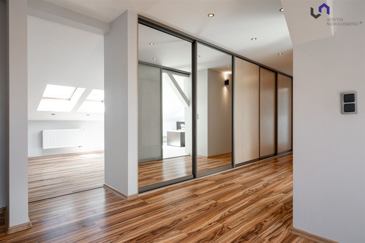 Mieszkanie 4-pokojowe Mikołów Centrum, ul. Katowicka. Zdjęcie 13