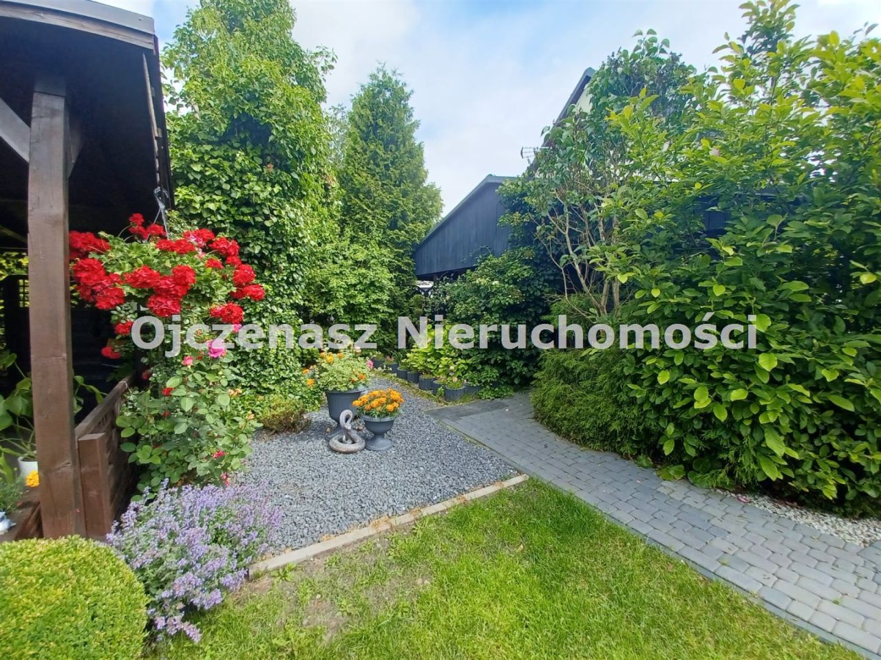 Mieszkanie 3-pokojowe Niemcz. Zdjęcie 5