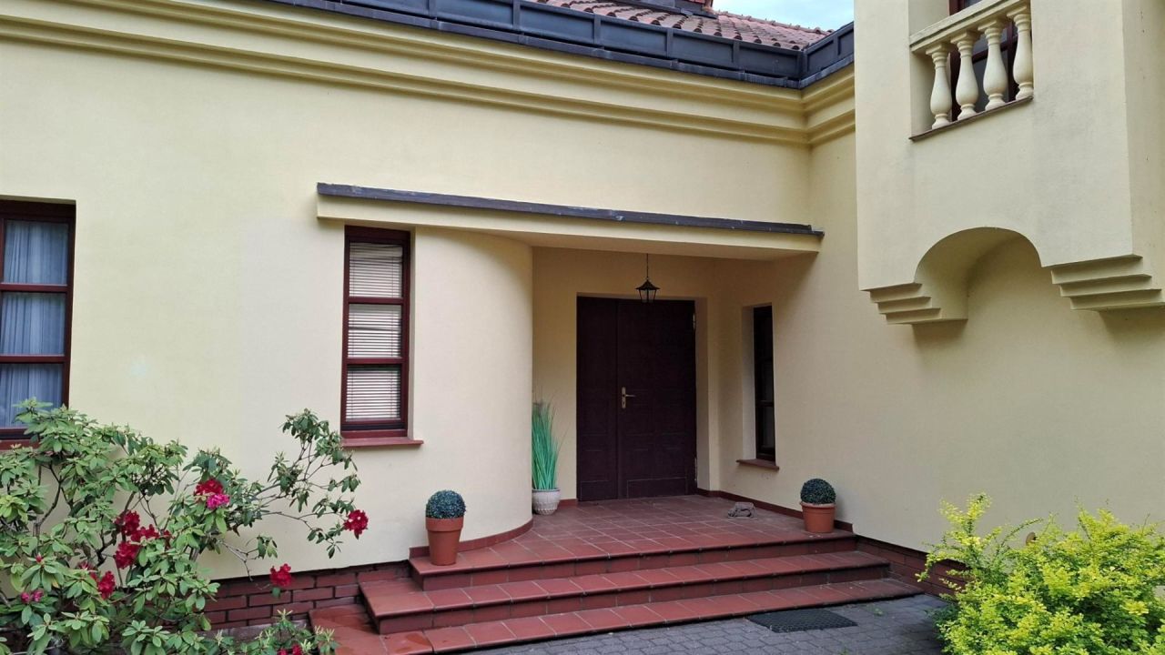 dom wolnostojący, 8 pokoi Warszawa Wawer, ul. Drohobycka. Zdjęcie 32