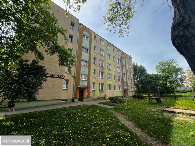 Mieszkanie 3-pokojowe Kętrzyn, ul. Stanisława Moniuszki. Zdjęcie 1