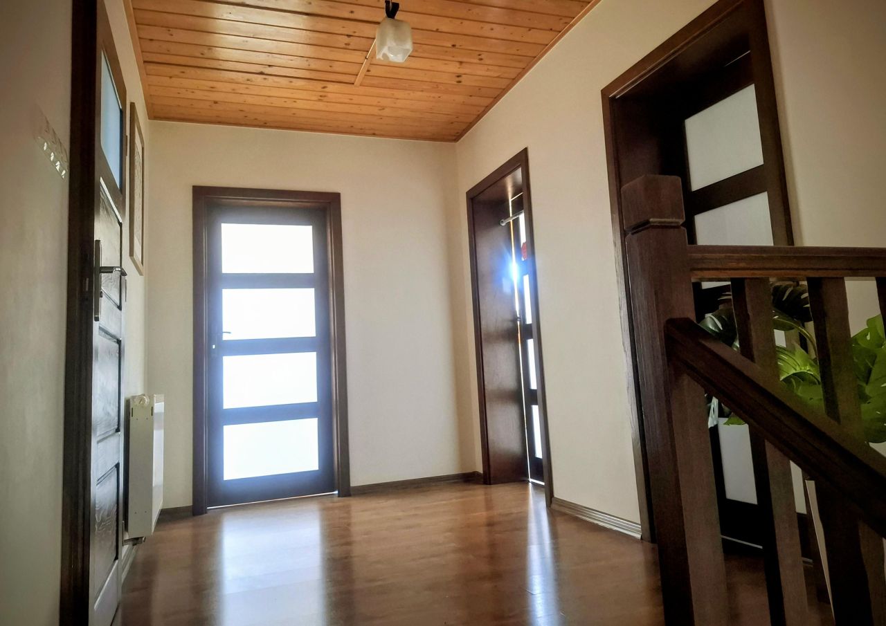 dom wolnostojący, 4 pokoje Brzustowiec. Zdjęcie 9