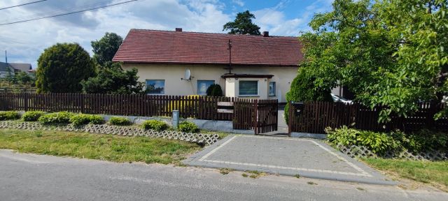 dom wolnostojący, 5 pokoi Dziewkowice, ul. Józefa Lompy. Zdjęcie 1