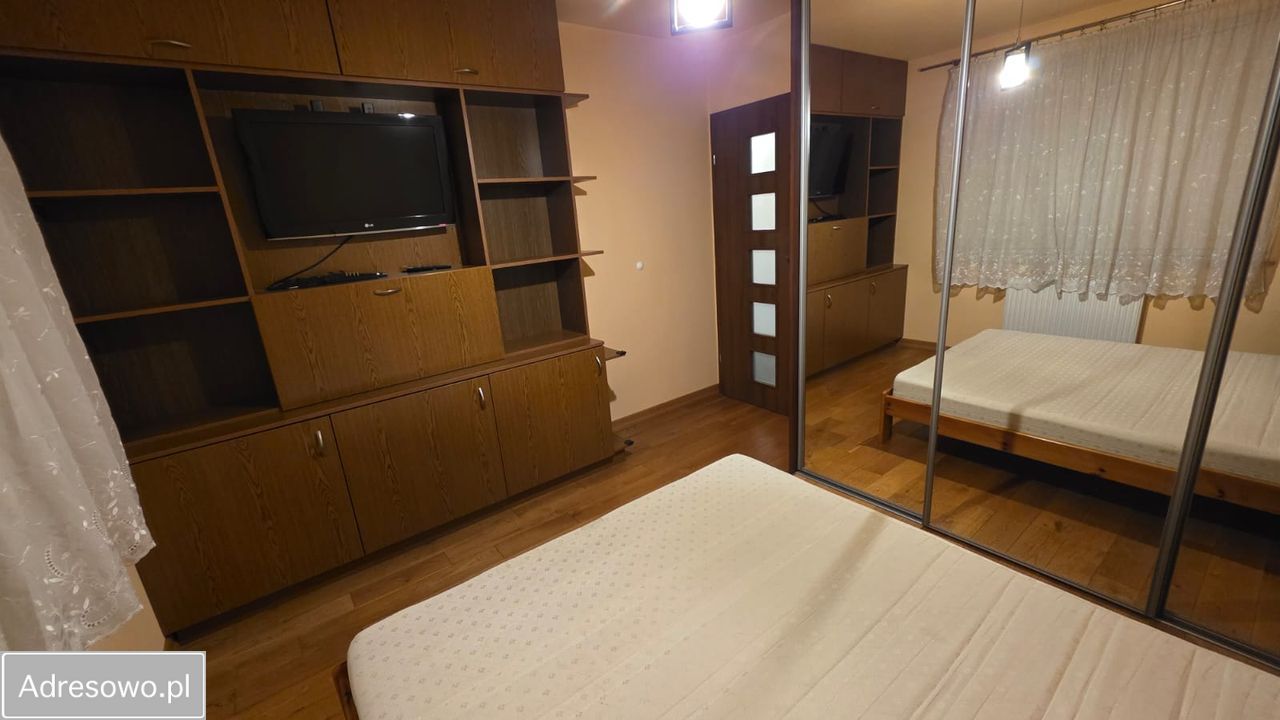 Mieszkanie 3-pokojowe Kraków Prądnik Biały, ul. Eljasza Walerego Radzikowskiego. Zdjęcie 2