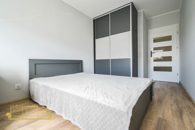 Mieszkanie 3-pokojowe Kraków, os. Piastów. Zdjęcie 4