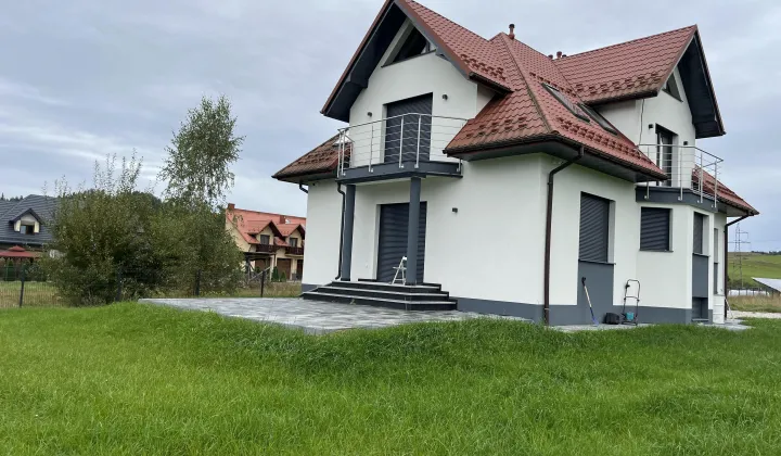 dom wolnostojący, 5 pokoi Trybsz Gliniki, ul. Bereki