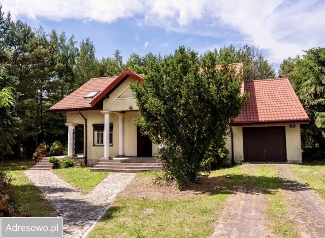 dom wolnostojący, 5 pokoi Swolszewice Duże. Zdjęcie 1