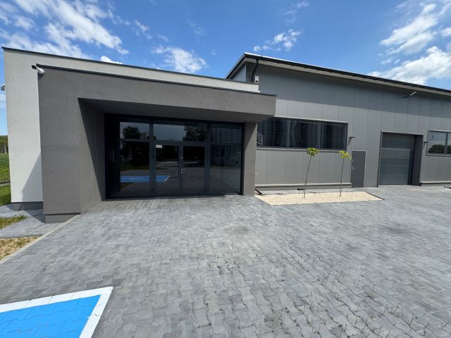 Hala/magazyn Stępków. Zdjęcie 1