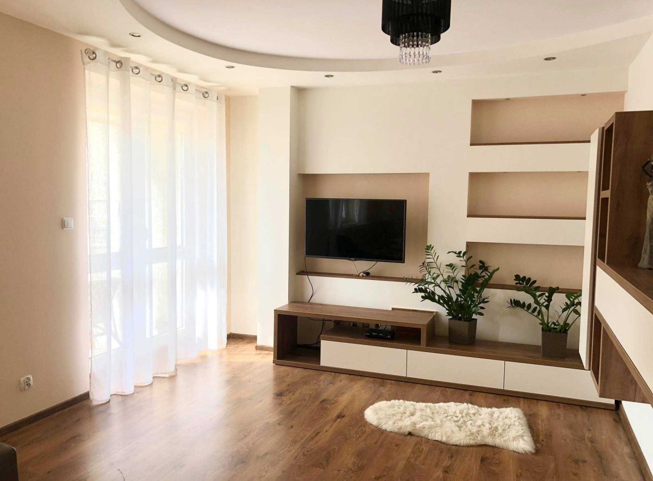 Mieszkanie 3-pokojowe Rzeszów, ul. Biecka. Zdjęcie 1