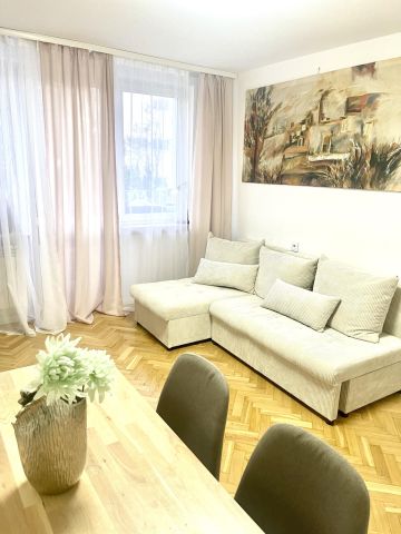 Mieszkanie 2-pokojowe Warszawa Mokotów, ul. św. Bonifacego . Zdjęcie 1