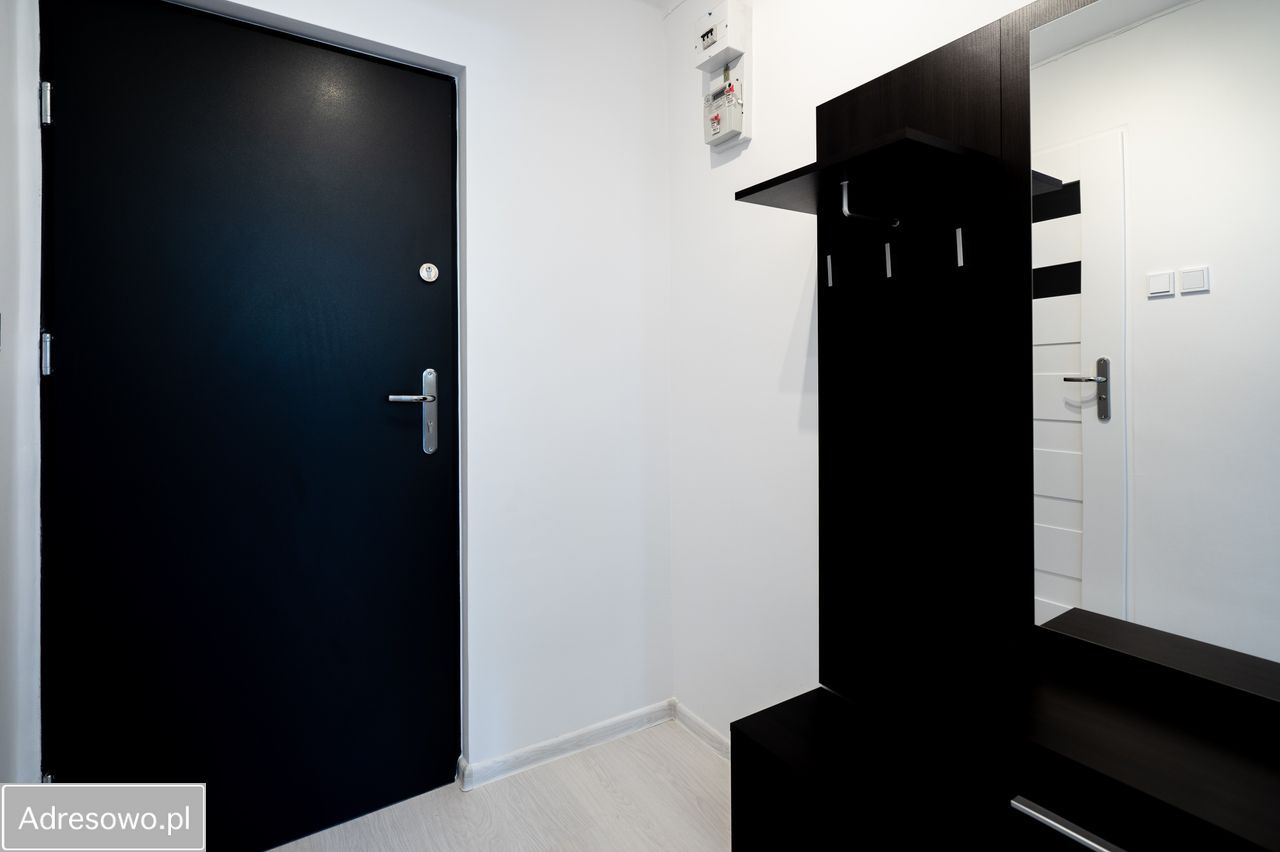 Mieszkanie 1-pokojowe Katowice os. Tysiąclecia, ul. Tysiąclecia. Zdjęcie 2