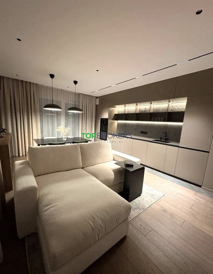 Mieszkanie 3-pokojowe Warszawa Wola, ul. Kolejowa. Zdjęcie 2