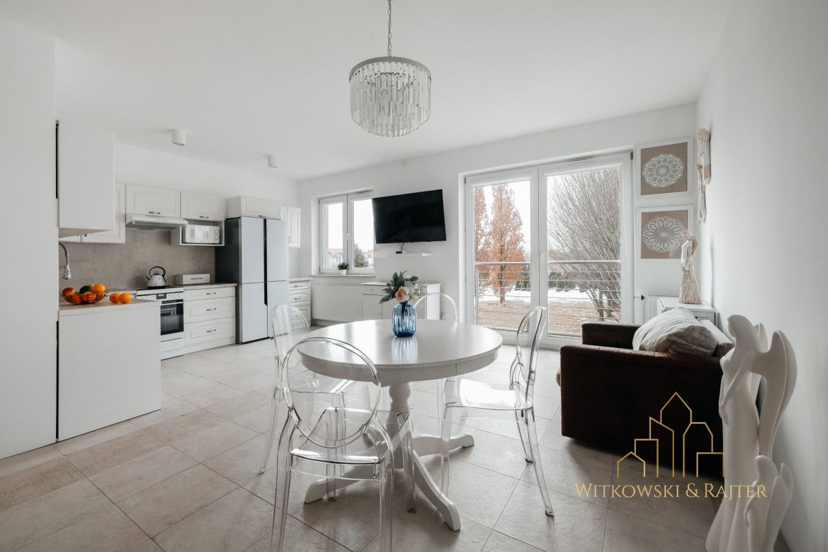 Mieszkanie 4-pokojowe Wola Mrokowska, ul. Zachodnia. Zdjęcie 1