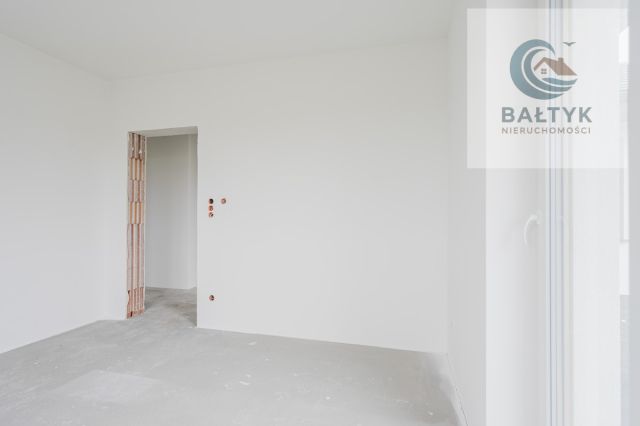 dom wolnostojący, 6 pokoi Kębłowo. Zdjęcie 9