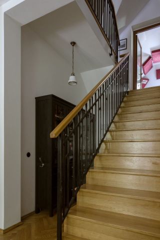 dom wolnostojący, 7 pokoi Podkowa Leśna, ul. Wiewiórek. Zdjęcie 7