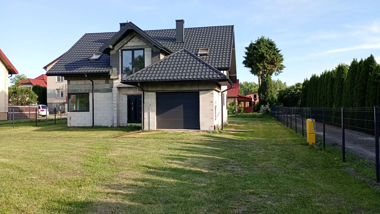 dom wolnostojący, 4 pokoje Zamość Majdan, ul. Majdan. Zdjęcie 3