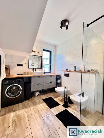 dom wolnostojący, 5 pokoi Iwla. Zdjęcie 16