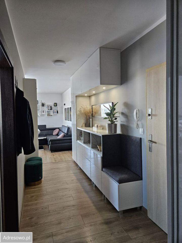 Mieszkanie 3-pokojowe Pogórze. Zdjęcie 5