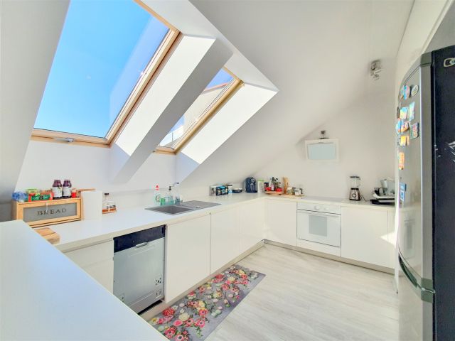 Mieszkanie 3-pokojowe Mierzyn. Zdjęcie 3