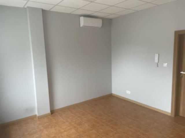 Lokal Łódź Widzew, al. marsz. Józefa Piłsudskiego. Zdjęcie 4