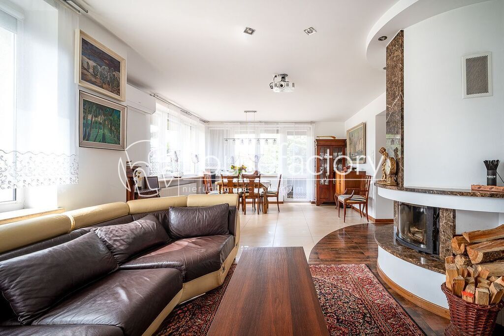 dom wolnostojący, 12 pokoi Łódź Stare Rokicie. Zdjęcie 3