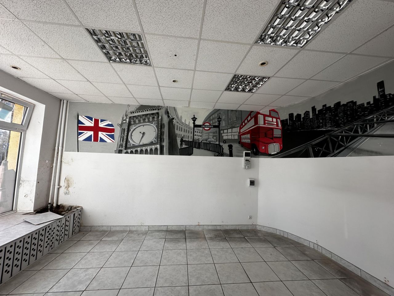 Lokal Tarnobrzeg, pl. Bartosza Głowackiego. Zdjęcie 10