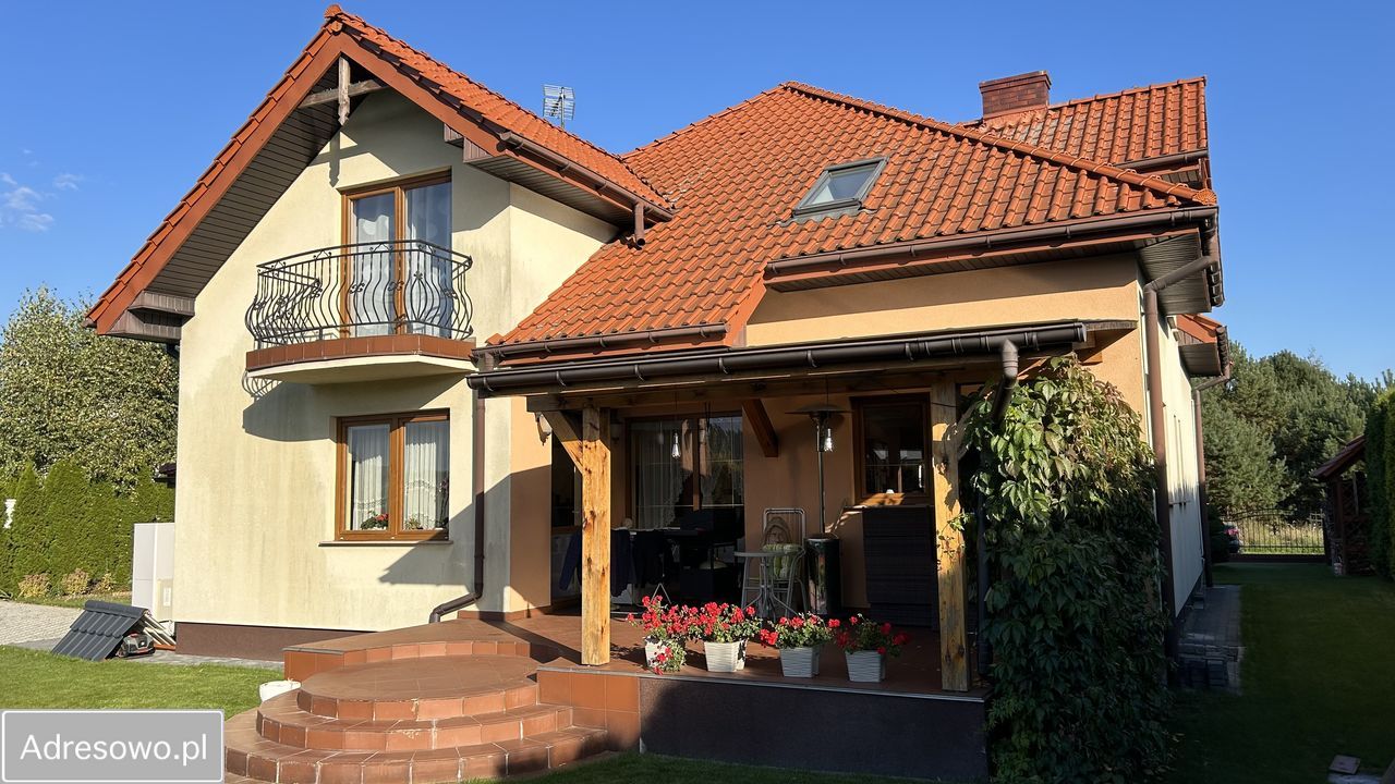 dom wolnostojący, 5 pokoi Łochowo. Zdjęcie 6