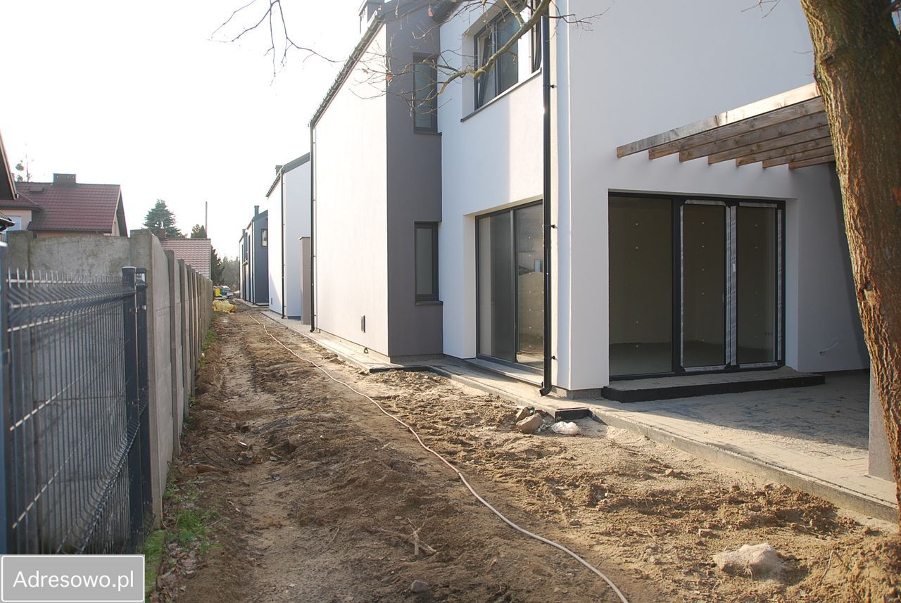 dom szeregowy, 4 pokoje Chotomów, ul. gen. Lucjana Żeligowskiego. Zdjęcie 7