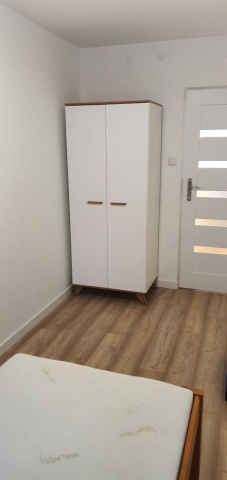 Mieszkanie 3-pokojowe Tarnów Gumniska. Zdjęcie 4